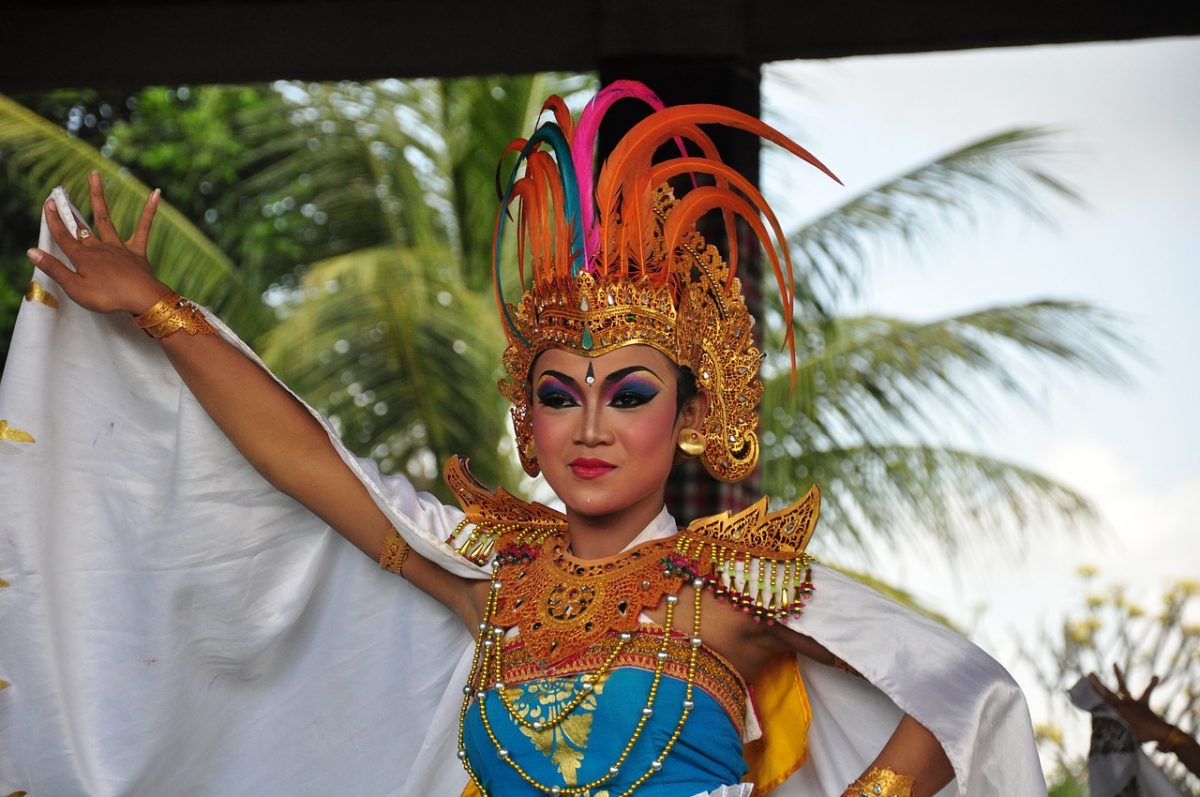 impacts of tourism in bali