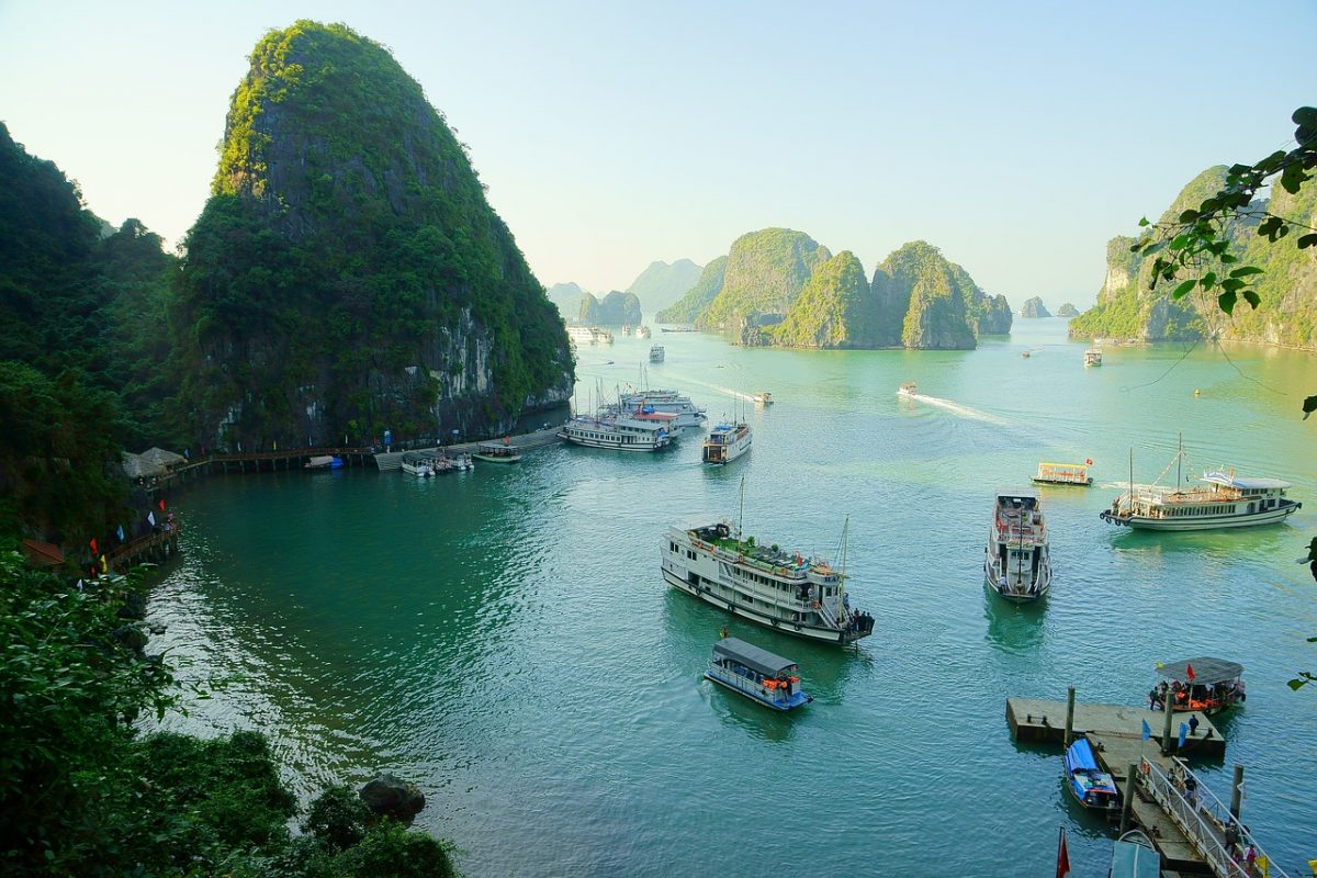 vietnam travel itinerary 1 month