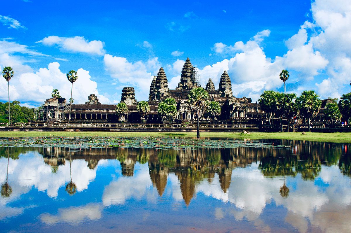 best way to travel cambodia