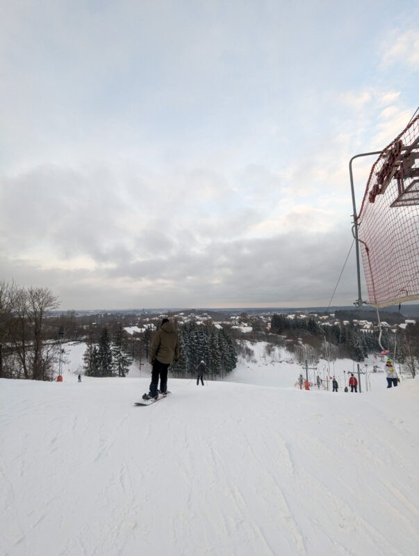 Skiing liepkalnis close to Vilnius